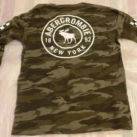 Abercrombie&Fitch Kids  (measurements are on the pictures) - Picture 10 of 10